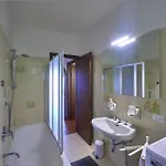 شقة Casa Lilla Perledo