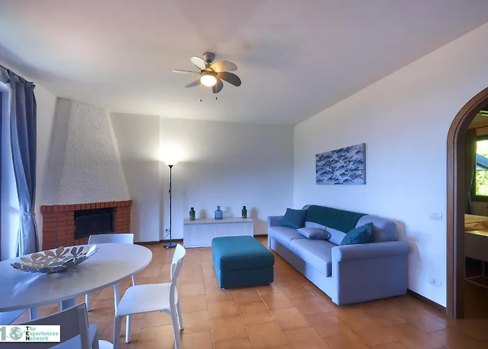 Casa Lilla アパート ペルレード